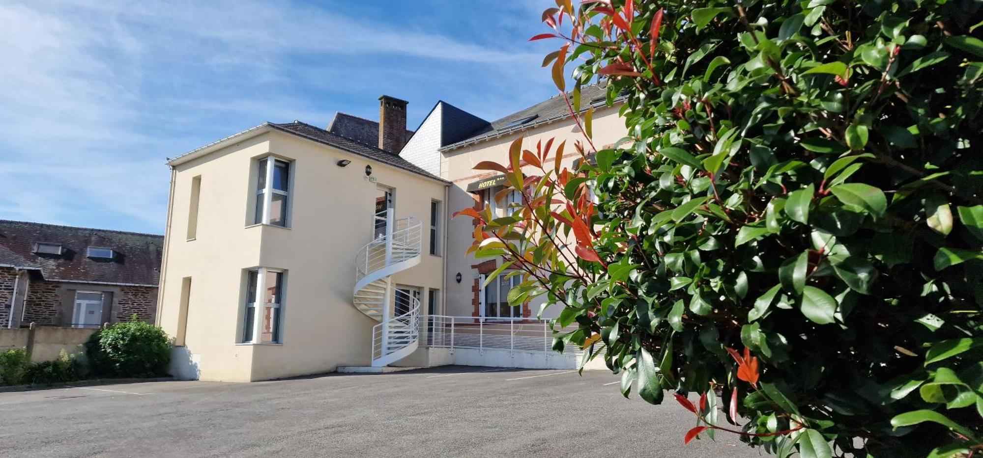 Hotel Le Bellevue Guer Exteriér fotografie